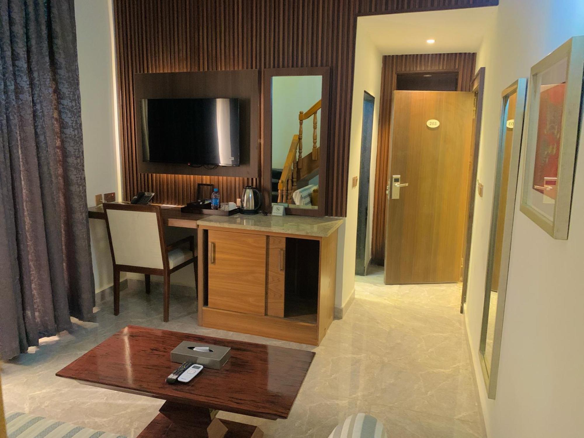 Amor Hotels アブジャ エクステリア 写真