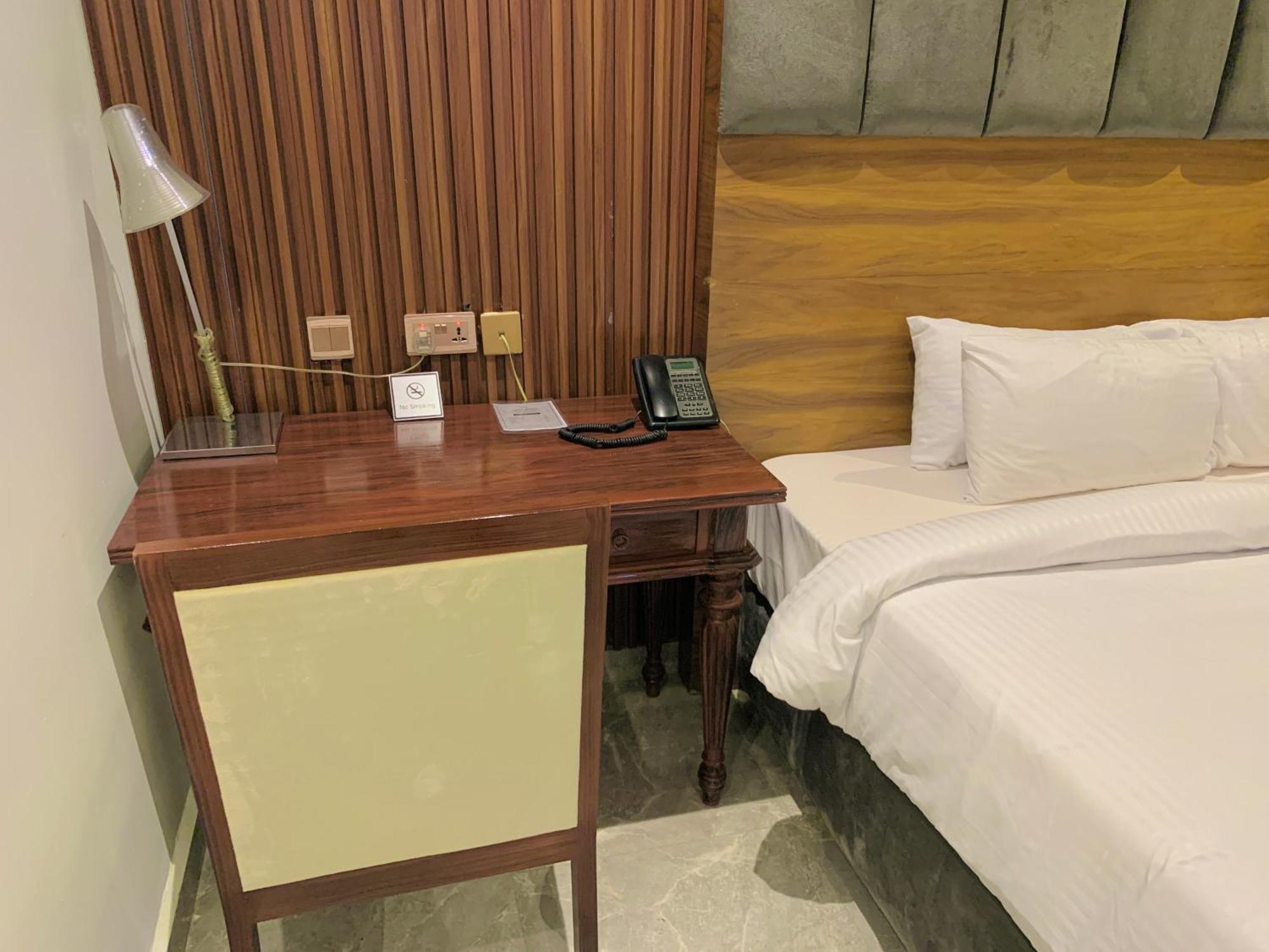 Amor Hotels アブジャ エクステリア 写真