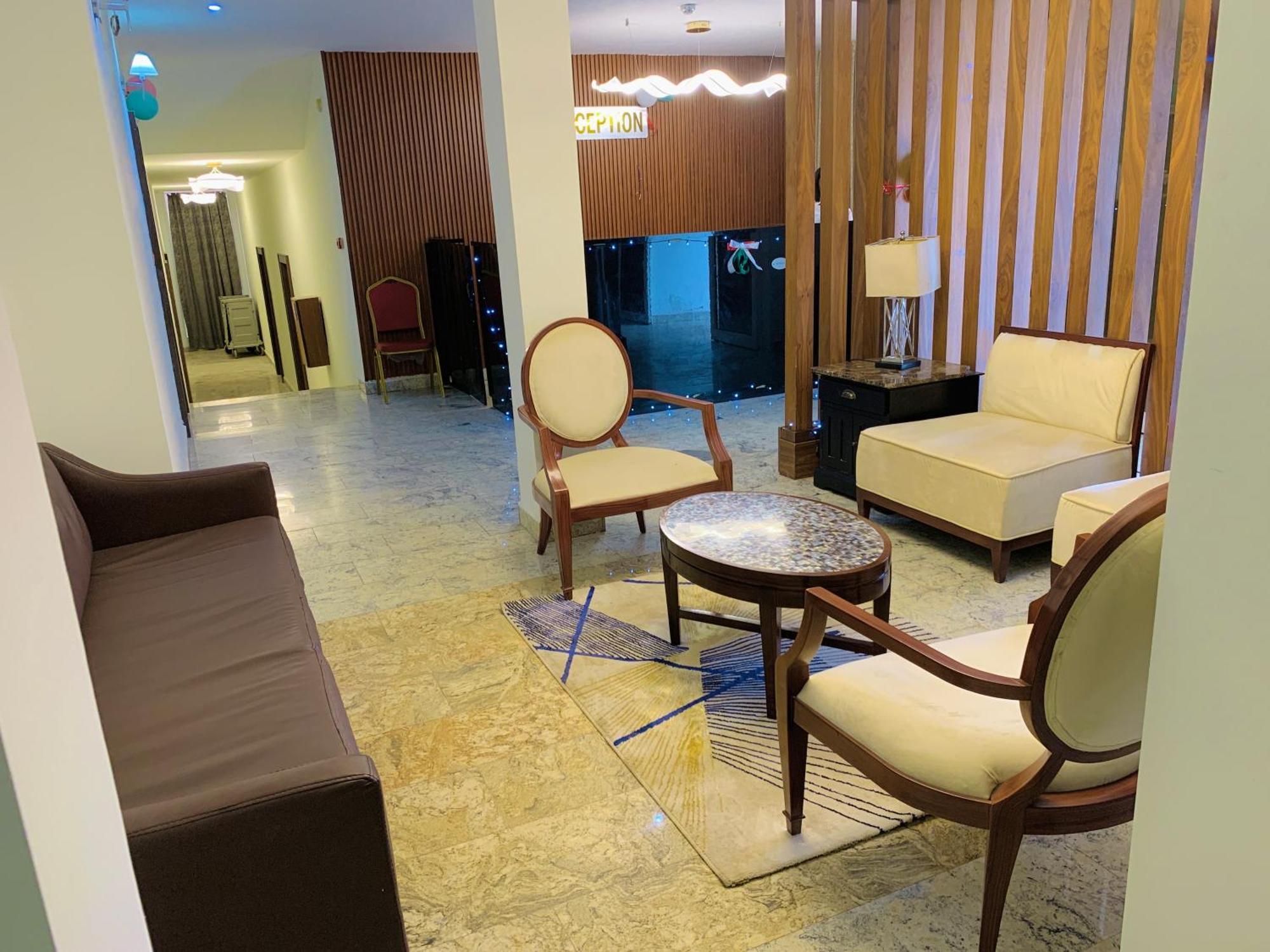 Amor Hotels アブジャ エクステリア 写真